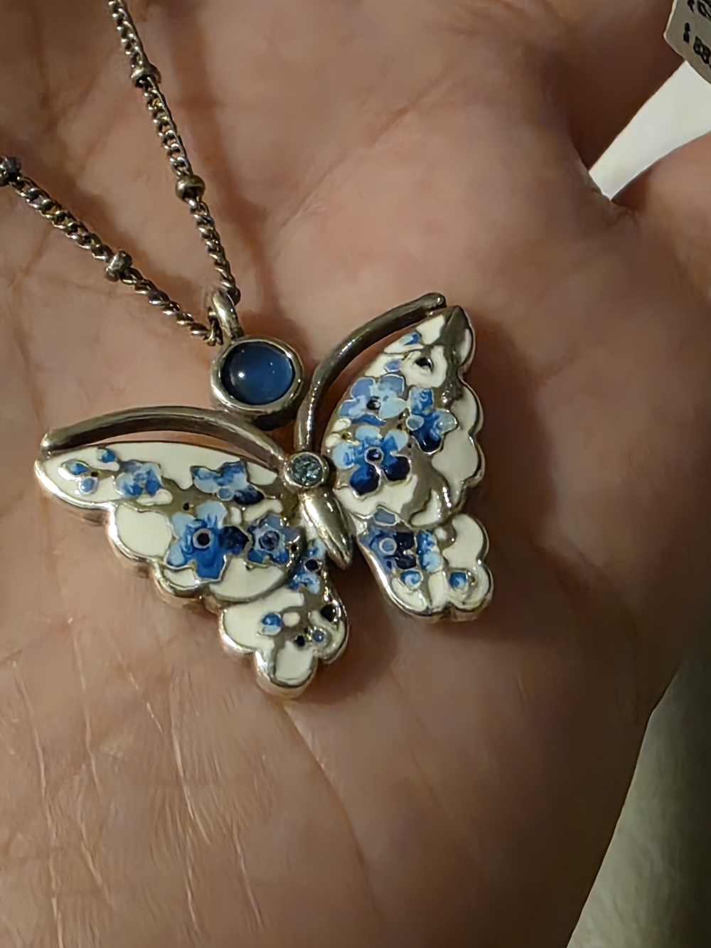 BRIGHTON KYOTO JAPAN IN BLOOM BUTTERFLY FLORAL FLOWER MINI SMALL NECKLACE BLUE